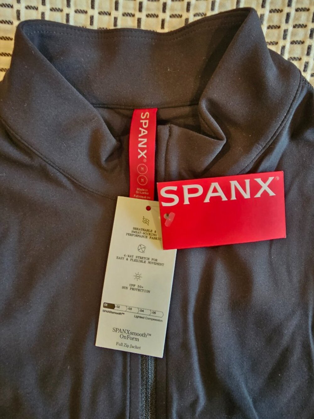 Spanx smooth OnForm Full Zip Jacket size M - Picture 3 of 4